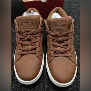 Levi’s Men’s Shoes SIZE 9.5